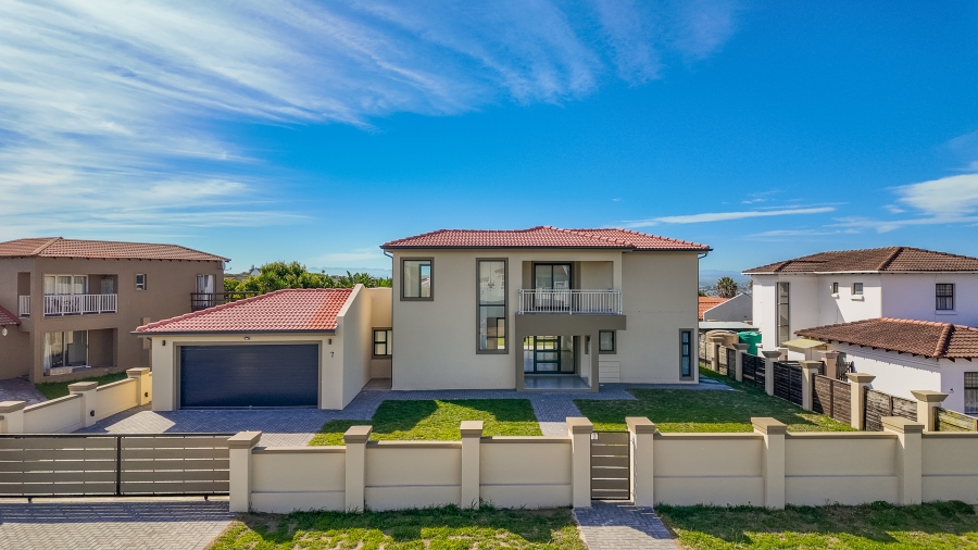 3 Bedroom Property for Sale in Santareme Eastern Cape